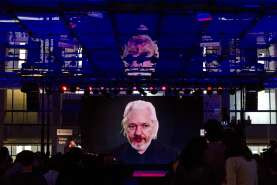 Videoconferencia_con_Julian_Assange_-_Foro_Cultura_Digital_-22175392526-___BLOG